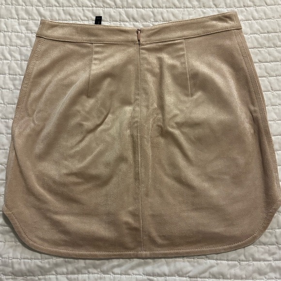 BCBGMAXAZRIA Pink Faux Suede Mini Skirt - XXS - Picture 4 of 9